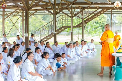 ภาพ No.157966:โครงการอบรมอุบาสก อุบาสิกาแก้ว  ตัวแทนทอดกฐิน 30,000 วัด ทั่วไทย บูชาธรรม 80 ปี หลวงพ่อธัมมชโย โซนตะวันตก 6 จังหวัด รุ่นที่ 3 ระหว่างวันที่ 20-22 กันยายน พ.ศ. 2567 ณ ศูนย์อบรมเยาวชนกาญจนบุรี