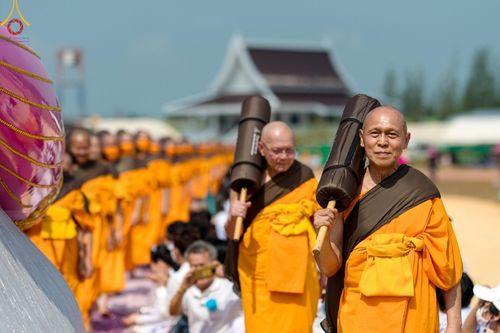 ภาพ No.129138:พระธรรมยาตราเดินธรรมยาตรา ณ ชุมชนรอบศูนย์ปฏิบัติธรรมภาคใต้ อ.บางกล่ำ จ.สงขลา วันที่ 10 มีนาคม พ.ศ. 2567