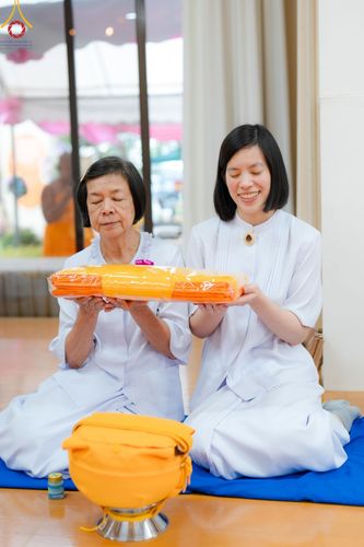 ภาพ No.147562:พิธีตัดปอยผม ขอขมา มอบบาตร ผ้าไตร โครงการปฐมอุปสมบท สมโภชอุโบสถ บูชาธรรม 80 ปี หลวงพ่อธัมมชโย ณ วัดพระธรรมกายโทชิหงิ ประเทศญี่ปุ่น วันพฤหัสบดีที่ 8 สิงหาคม พ.ศ. 2567