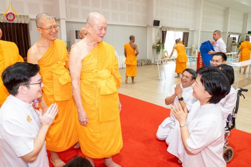 ภาพ No.238957:วันเสาร์ที่ 16 สิงหาคม พ.ศ. 2568 งานบุญประจำปี ครั้งที่ 20 พิธีทักษิณานุปทานแด่บรรพชน ตระกูลผ่องสวัสดิ์และหมู่ญาติที่ล่วงลับไปแล้ว ณ พระมหาเจดีย์ทัตตชีโว ศูนย์อบรมเยาวชนกาญจนบุรี