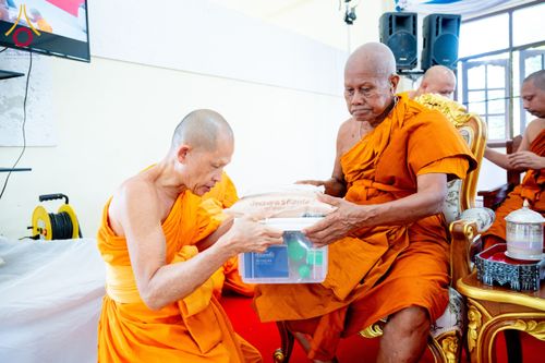 ภาพ No.208591:พิธีถวายสังฆทานแด่คณะสงฆ์ 323 วัด ปีที่ 21 ครั้งที่ 174 พิธีมอบกองทุนหนุนแรงใจช่วยครูใต้ ปีที่ 18 ครั้งที่ 138 และพิธีทำบุญอุทิศส่วนกุศลให้ผู้วายชนม์ ณ วัดบุณณาราม(วัดโคกงู) จ.นราธิวาส วันเสาร์ที่ 15 กุมภาพันธ์ พ.ศ.2568