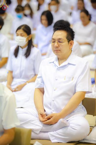 ภาพ No.139200:พิธีตักบาตร , พิธีบูชาข้าวพระ ณ ห้องแก้วสารพัด 1 สภาธรรมกายสากล วัดพระธรรมกาย วันอาทิตย์ต้นเดือนที่ 2 มิถุนายน พ.ศ. 2567