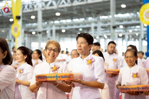 ภาพ No.264587:วันอาทิตย์ที่ 2 พฤศจิกายน พ.ศ. 2568 พิธีทอดกฐินสามัคคี ณ สภาธรรมกายสากล วัดพระธรรมกาย