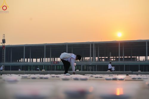 ภาพ No.122529:V.23 อีกนิด การเตรียมงาน เก็บงาน การรับบุญของเจ้าหน้าที่หน่วยงานต่างๆ เพื่อโครงการธรรมยาตรา ปีที่ 12 ระหว่างวันที่ 2 - 31 มกราคม พ.ศ. 2567