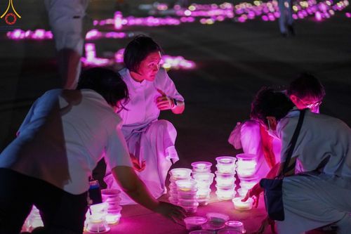 ภาพ No.150717:V.44 เพื่อพ่อ ภาพเตรียมงาน ปฎิบัติงาน ของเจ้าหน้าที่ อาสาสมัคร ทุกสถานะ เพื่อความสำเร็จ ในงานวันธรรมชัย วันอังคารที่ 27 สิงหาคม พ.ศ. 2567