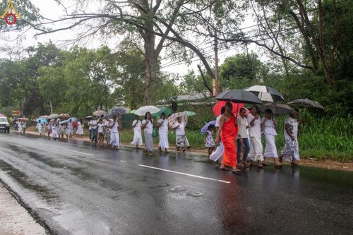 ภาพ No.139994:PhotoStory มหาศรัทธา ธรรมยาตราศรีลังกา EP.2 พิธีเปิดโครงการสยาม-ลังกา ธรรมยาตรา ฉลองเทศกาลวิสาขบูชาแห่งชาติ ศรีลังกา บูชาธรรม 80 ปีหลวงพ่อธัมมชโย เมื่อวันที่ 17 พฤษภาคม พ.ศ. 2567