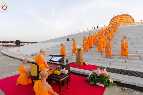 ภาพ No.194631:พิธีปฐมเริ่มสุวรรณรังสรรค์มหาธรรมกายเจดีย์ วันจันทร์ที่ 13 มกราคม พ.ศ. 2568 ณ มหาธรรมกายเจดีย์ วัดพระธรรมกาย จ.ปทุมธานี
