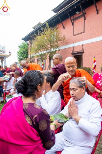 ภาพ No.313372:วันพุธที่ 11 มีนาคม พ.ศ. 2569 พิธีตัดปอยผมโครงการบรรพชาสามเณร  ณ วัดอเชศวร (Aksheswar Mahavihar) ประเทศเนปาล