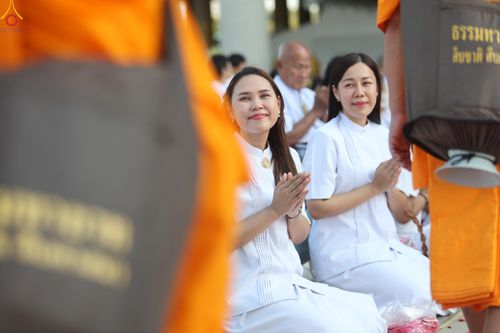 ภาพ No.305999:วันที่ 25 มกราคม พ.ศ. 2569 พิธีต้อนรับพระธรรมยาตรา วัดพระธรรมกาย(ภาพชุดที่ 4) ในโครงการธรรมยาตรา กตัญญูบูชา มหาปูชนียาจารย์ พระมงคลเทพมุนี(สด จนฺทสโร) พระผู้ปราบมาร อนุสรณ์สถาน 7 แห่ง ปีที่ 14