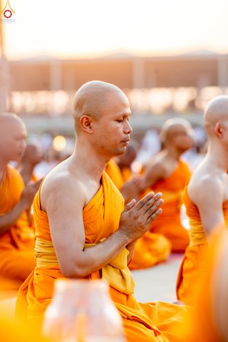 ภาพ No.307452:วันที่ 31 มกราคม พ.ศ. 2569 พิธีจุดประทีปธรรมถวายเป็นพุทธบูชา  และบูชาธรรมมหาปูชนียาจารย์ (ภาพชุดที่ 2) ณ วัดพระธรรมกาย ปทุมธานี ในโครงการธรรมยาตรา กตัญญูบูชา มหาปูชนียาจารย์ พระมงคลเทพมุนี(สด จนฺทสโร) พระผู้ปราบมาร อนุสรณ์สถาน 7 แห่ง ปีที่ 14