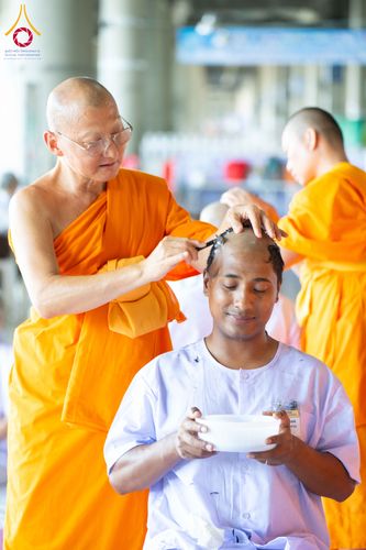 ภาพ No.339836:วันที่ 19 กรกฎาคม พ.ศ.2569 พิธีตัดปอยผม โครงการบวชพระนานาชาติ AEC และ WAB รุ่นที่ 10 THE AEC & INTERNATIONAL ORDINATION PROGRAM ณ มหารัตนวิหารคด 30 วัดพระธรรมกาย ปทุมธานี
