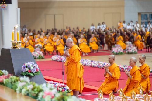 ภาพ No.311940:วันอังคารที่ 3 มีนาคม พ.ศ.2569 พิธีมอบโล่วัชรเกียรติยศ โครงการตอบปัญหาธรรมะทางก้าวหน้า ครั่งที่ 43, พิธีมอบโล่วัชรเกียรติยศ โครงการสอบตอบปัญหาศีลธรรม เพื่อสันติภาพโลก (World-Pec) ครั้งที่ 19 ณ สภาธรรมกายสากล วัดพระธรรมกาย