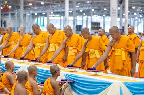 ภาพ No.308762:วันที่ 1 กุมภาพันธ์ พ.ศ. 2569 พิธีรับประกาศนียบัตร และพระของขวัญพระธรรมยาตรา ณ สภาธรรมกายสากล วัดพระธรรมกาย จ.ปทุมธานี