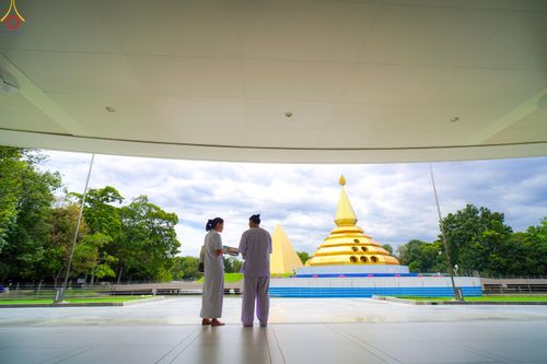 ภาพ No.345130:วันที่ 7 - 19 สิงหาคม พ.ศ.2569 ต้อนรับชาวต่างชาติเยี่ยมชมวัดพระธรรมกาย