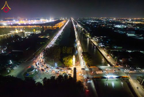 ภาพ No.324589:วันที่ 22 เมษายน พ.ศ.2569 (วันคุ้มครองโลก) บรรยากาศพระสังฆาธิการและสาธุชน การเดินทางกลับ งานถวายมหาสังฆทาน 40,000 กว่าวัดทั่วประเทศ วัดพระธรรมกาย