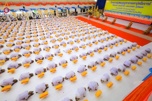 ภาพ No.281302:วันที่ 4 ธันวาคม พ.ศ. 2568 พิธีบรรพชาสามเณร ในโครงการบวชบูชาธรรมมหาปูชนียาจารย์  ณ วัดกลางพระอารามหลวง จังหวัดบุรีรัมย์