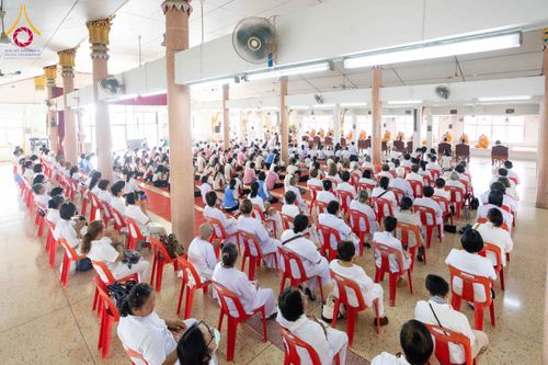 ภาพ No.300364:วันที่ 22 มกราคม พ.ศ. 2569 พิธีทอดผ้าป่าทำนุบำรุงศาสนสถาน ณ วัดรางกำหยาด ต.บางภาษี อ.บางเลน จ.นครปฐม ในโครงการธรรมยาตรา กตัญญูบูชา มหาปูชนียาจารย์ พระมงคลเทพมุนี(สด จนฺทสโร) พระผู้ปราบมาร อนุสรณ์สถาน 7 แห่ง ปีที่ 14