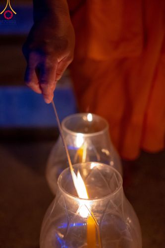 ภาพ No.90284:พิธีจุดประทีป 20,000 ดวง บูชาพระมหาธรรมกายเจดีย์ และบูชาพระมงคลเทพมุนี(สด จนฺทสโร) พระผู้ปราบมาร วันอังคารที่ 10 ตุลาคม พ.ศ. 2566 ณ ลานธรรมพระมหาธรรมกายเจดีย์ วัดพระธรรมกาย จ.ปทุมธานี