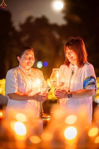ภาพ No.332867:วันอาทิตย์ที่ 31 พฤษภาคม พ.ศ. 2569 วันวิสาขบูชา ณ วัดพระธรรมกายแคลิฟอร์เนีย  ประเทศสหรัฐอเมริกา