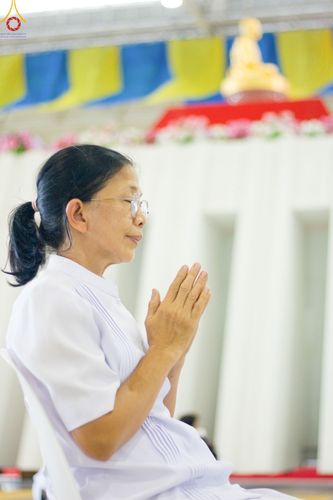 ภาพ No.86944:พิธีตักบาตร , พิธีบูชาข้าวพระ , พิธีจุดเทียนใจ ไฟนิรันดร์ อนันตชัย ในวันอาทิตย์ต้นเดือน 3 กันยายน พ.ศ. 2566 ณ วัดพระธรรมกาย