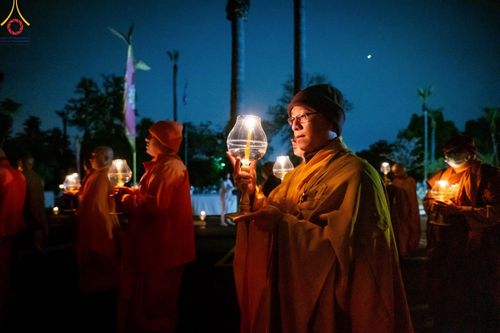 ภาพ No.138360:วิสาขบูชานานาชาติ วัดพระธรรมกายแคลิฟอร์เนีย ประเทศสหรัฐอเมริกา วันพุธที่ 22 พฤษภาคม พ.ศ. 2567