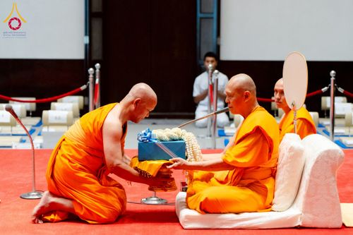 ภาพ No.223677:วันที่ 11 พฤษภาคม พ.ศ. 2568 พิธีบรรพชาของอุบาสก พิสิทธิ์ หมื่นแกล้ว  ณ วัดพระธรรมกาย