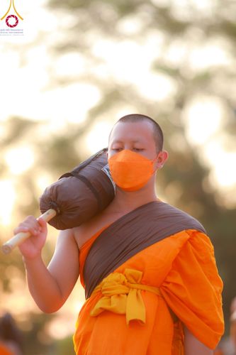 ภาพ No.107966:พิธีต้อนรับพระธรรมยาตรา ในโครงการธรรมยาตรากตัญญูบูชา มหาปูชนียาจารย์ พระมงคลเทพมุนี(สด จนฺทสโร) พระผู้ปราบมาร อนุสรณ์สถาน 7 แห่ง ปีที่ 12 วันที่ 7 มกราคม พ.ศ. 2567 ณ อนุสรณ์สถานคลองบางนางแท่น  อ.สามพราน จ.นครปฐม