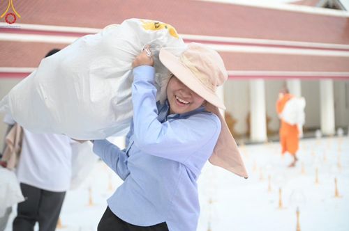 ภาพ No.112557:V.11 สามารถ การเตรียมงาน เก็บงาน การรับบุญของเจ้าหน้าที่หน่วยงานต่างๆ เพื่อโครงการธรรมยาตรา กตัญญูบูชา มหาปูชนียาจารย์ พระมงคลเทพมุนี (สด จนฺทสโร) พระผู้ปราบมาร อนุสรณ์สถาน 7 แห่ง ปีที่ 12 ระหว่างวันที่ 2 - 31 มกราคม พ.ศ.2567