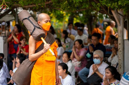 ภาพ No.128302:พิธีอัญเชิญพระบรมสารีริกธาตุ " ใจกลางเมืองนครหาดใหญ่ " เพื่อประดิษฐาน ณ มหารัตนเจดีย์สิริปทุมสวรรค์ (เจดีย์อริยพุทธะ 5 พระองค์) ศูนย์ปฏิบัติธรรมภาคใต้ อ.บางกล่ำ จ.สงขลา  วันที่ 9 มีนาคม พ.ศ.2567 (ชุดที่ 1)