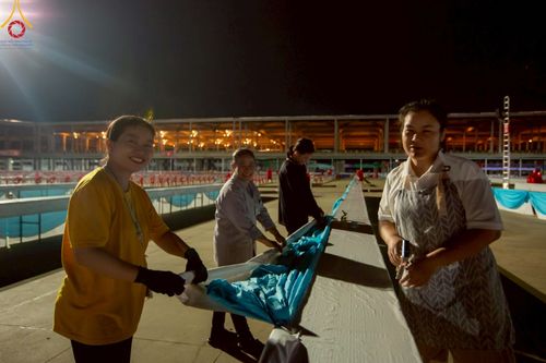 ภาพ No.219219:วันที่ 19-21 เมษายน พ.ศ. 2568 การเตรียมงานในลานธรรม , วิหารคด เพื่องานวันคุ้มครองโลก 22 เมษายน พ.ศ. 2568