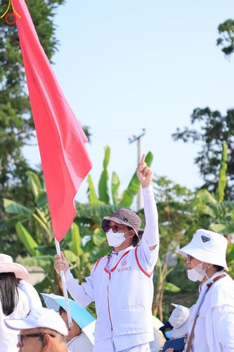 ภาพ No.112597:V.11 สามารถ การเตรียมงาน เก็บงาน การรับบุญของเจ้าหน้าที่หน่วยงานต่างๆ เพื่อโครงการธรรมยาตรา กตัญญูบูชา มหาปูชนียาจารย์ พระมงคลเทพมุนี (สด จนฺทสโร) พระผู้ปราบมาร อนุสรณ์สถาน 7 แห่ง ปีที่ 12 ระหว่างวันที่ 2 - 31 มกราคม พ.ศ.2567