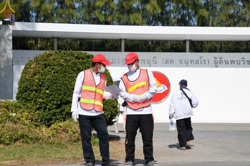 ภาพ No.107790:V.4 ทุ่มใจ การเตรียมงาน เก็บงาน การรับบุญของเจ้าหน้าที่หน่วยงานต่างๆ เพื่อโครงการธรรมยาตรา กตัญญูบูชามหาปูชนียาจารย์ พระมงคลเทพมุนี (สด จนฺทสโร) พระผู้ปราบมาร อนุสรณ์สถาน 7 แห่ง ปีที่ 12 ระหว่างวันที่ 2 - 31 มกราคม พ.ศ.2567