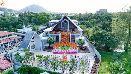 ภาพ No.248864:วันที่ 20 กันยายน พ.ศ. 2568 พิธีอัญเชิญรูปหล่อหลวงปู่วัดปากน้ำ ภาษีเจริญ จากวัดมงคลนิมิตร พระอารามหลวง เพื่อประดิษฐาน ณ วิหารพระมงคลเทพมุนี (สด จนฺทสโร)  ศูนย์ปฏิบัติธรรมภูเก็ต จ.ภูเก็ต