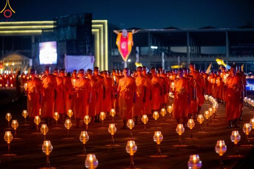 ภาพ No.124901:พิธีเวียนประทักษิณและจุดมาฆประทีป ในวันมาฆบูชา เสาร์ที่ 24 กุมภาพันธ์ พ.ศ. 2567 ณ พระมหาธรรมกายเจดีย์ วัดพระธรรมกาย