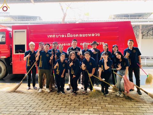 ภาพ No.77388:โครงการเสริมสร้างมาตรฐานคุณธรรมจริยธรรมของพนักงาน และลูกจ้างเทศบาลเมืองคลองหลวง ประจำปีงบประมาณ พ.ศ.๒๕๖๖  วันอังคารที่ ๒๘ กุมภาพันธ์ พ.ศ.๒๕๖๖  ณ วัดพระธรรมกาย อ.คลองหลวง จ.ปทุมธานี