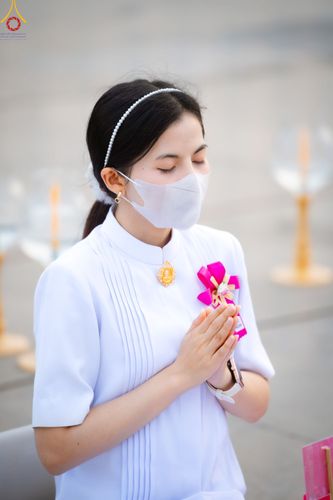 ภาพ No.90143:พิธีปลูกทรัพย์บานชื่น  เนื่องใน 139 ปี วันคล้ายวันเกิดด้วยรูปกายเนื้อ พระมงคลเทพมุนี (สด จนฺทสโร) พระผู้ปราบมาร วันอังคารที่ 10 ตุลาคม พ.ศ. 2566 ณ วัดพระธรรมกาย จ.ปทุมธานี