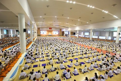 ภาพ No.2745:งานบุญวันอาสาฬหบูชา 2555