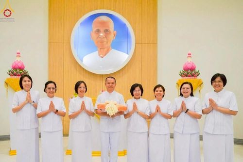 ภาพ No.223244:วันที่ 2 -10 พฤษภาคม พ.ศ. 2568 พิธีตัดปอยผม ปลงผม พิธีขอขมาลาอุปสมบทอุทิศชีวิต ของอุบาสก พิสิทธิ์ หมื่นแกล้ว  ณ วัดพระธรรมกาย