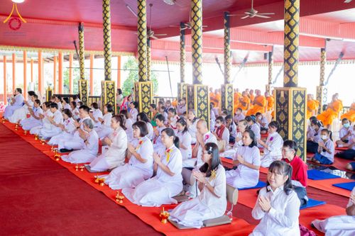 ภาพ No.205115:พิธีทอดผ้าป่าทำนุบำรุงศาสนสถาน ณ วัดบ่อทอง ตำบลคูขวาง อำเภอลาดหลุมแก้ว จังหวัดปทุมธานี ในโครงการธรรมยาตรา กตัญญูบูชา มหาปูชนียาจารย์ พระมงคลเทพมุนี(สด จนฺทสโร) พระผู้ปราบมาร อนุสรณ์สถาน 7 แห่ง ปีที่ 13 วันที่ 30 มกราคม พ.ศ. 2568 