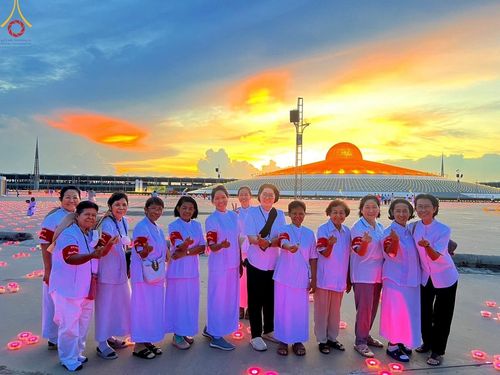 ภาพ No.150677:V.44 เพื่อพ่อ ภาพเตรียมงาน ปฎิบัติงาน ของเจ้าหน้าที่ อาสาสมัคร ทุกสถานะ เพื่อความสำเร็จ ในงานวันธรรมชัย วันอังคารที่ 27 สิงหาคม พ.ศ. 2567