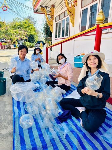 ภาพ No.204113:V.52 สารพัดV สารพัดดี ที่วัดสองพี่น้อง ในโครงการธรรมยาตรา กตัญญูบูชา มหาปูชนียาจารย์ พระมงคลเทพมุนี(สด จนฺทสโร) พระผู้ปราบมาร อนุสรณ์สถาน 7 แห่ง ปีที่ 13 ระหว่างวันที่ 2-31 มกราคม พ.ศ. 2568