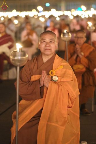 ภาพ No.77289:พิธีจุดมาฆประทีป ในวันมาฆบูชา อาทิตย์ต้นเดือนที่ 6 มีนาคม พ.ศ. 2566 ณ วัดพระธรรมกาย อ.คลองหลวง จ.ปทุมธานี