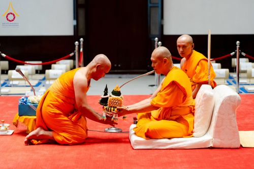 ภาพ No.223667:วันที่ 11 พฤษภาคม พ.ศ. 2568 พิธีบรรพชาของอุบาสก พิสิทธิ์ หมื่นแกล้ว  ณ วัดพระธรรมกาย