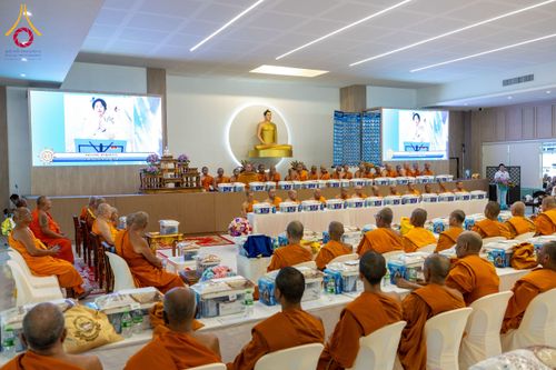 ภาพ No.212525:วันเสาร์ที่ 22 มีนาคม พ.ศ. 2568 พิธีถวายสังฆทานแด่คณะสงฆ์ 323 วัด ปีที่ 21 ครั้งที่ 175 พิธีมอบกองทุนหนุนแรงใจช่วยครูใต้ ปีที่ 18 ครั้งที่ 139 และพิธีทำบุญอุทิศส่วนกุศลให้ผู้วายชนม์ ณ ศูนย์ปฏิบัติธรรมภาคใต้ อำเภอบางกล่ำ จังหวัดสงขลา