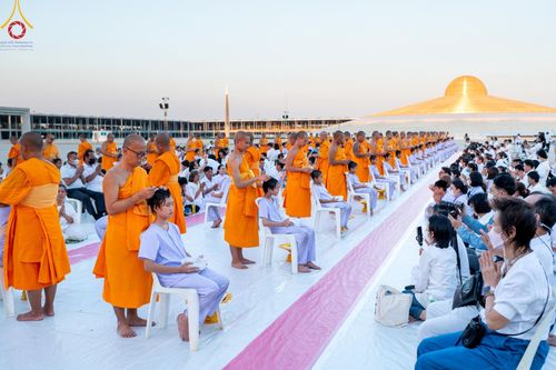 ภาพ No.132744:พิธีปลงผมยุวธรรมทายาท รุ่นที่ 32 มัชฌิมธรรมทายาท รุ่นที่ 28 ณ ลานธรรม วัดพระธรรมกาย วันเสาร์ที่ 30 มีนาคม พ.ศ. 2567