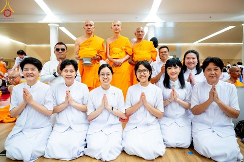 ภาพ No.217287:วันเสาร์ที่ 12 เมษายน พ.ศ. 2568 พิธีบรรพชา พิธีขอศีลและขอนิสสัย พิธีมอบบาตร ในโครงการอุปสมบทหมู่ บูชาธรรมหลวงพ่อธัมมชโย, โครงการธรรมทายาท ระดับอุดมศึกษา รุ่นที่ 52 ,  โครงการบวชพระนานาชาติ AEC & WAB CEO รุ่นที่ 4 ณ วัดพระธรรมกาย