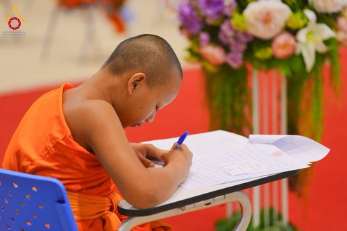 ภาพ No.219794:วันที่ 22-24 เมษายน พ.ศ. 2568 สอบบาลีสนามหลวง ครั้งที่ 2 คณะสงฆ์ภาค 1 (นนทบุรี, ปทุมธานี, สมุทรปราการ) สนามสอบวัดพระธรรมกาย อำเภอคลองหลวง จังหวัดปทุมธานี