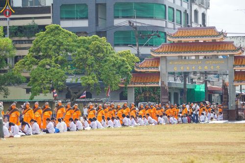 ภาพ No.128580:พิธีอัญเชิญพระบรมสารีริกธาตุ " ใจกลางเมืองนครหาดใหญ่ " เพื่อประดิษฐาน ณ มหารัตนเจดีย์สิริปทุมสวรรค์ (เจดีย์อริยพุทธะ 5 พระองค์) ศูนย์ปฏิบัติธรรมภาคใต้ อ.บางกล่ำ จ.สงขลา  วันที่ 9 มีนาคม พ.ศ. 2567 (ชุดที่ 2)