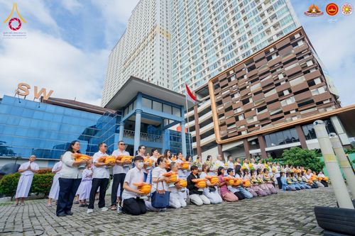 ภาพ No.283588:วันเสาร์ที่ 20 ธันวาคม  2568 พิธีบรรพชาสามเณร ณ ประเทศอินโดนีเซีย