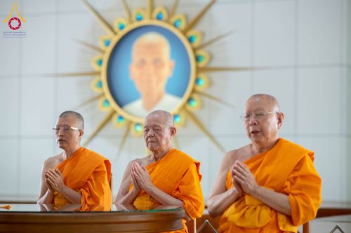 ภาพ No.310118:วันที่ 7 กุมภาพันธ์ พ.ศ. 2569 พิธีถวายภัตตาหารเมนูสวรรค์ เพื่อการบรรลุธรรม ณ หอฉันคุณยายอาจารย์ฯ วัดพระธรรมกาย